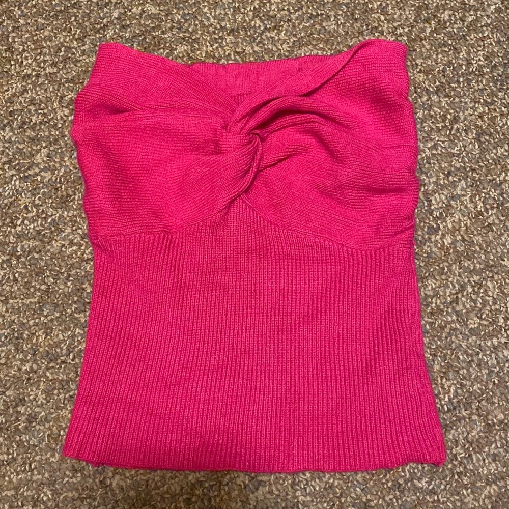 pink strapless top